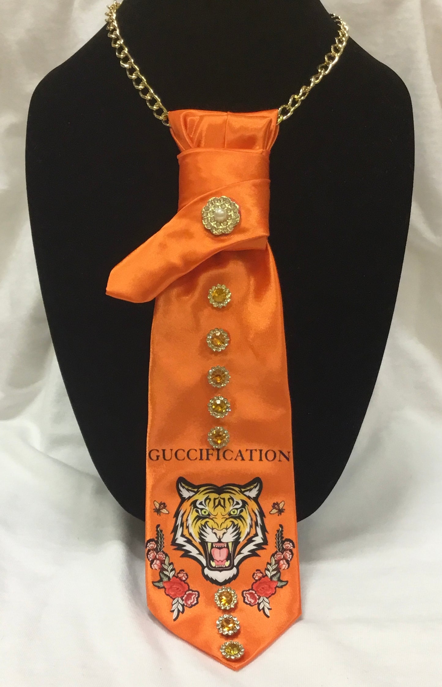 Customized ties