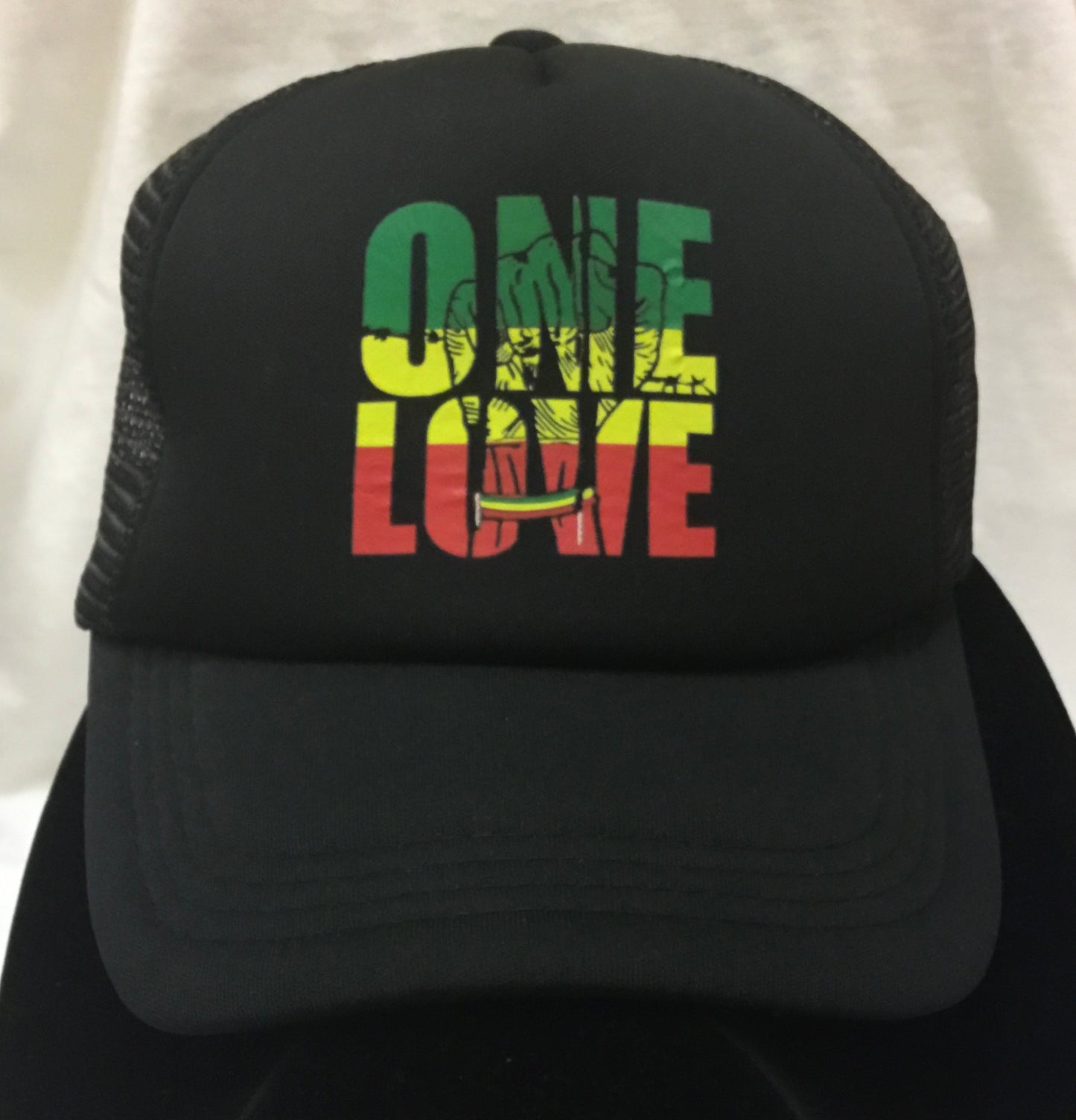 One love Hat
